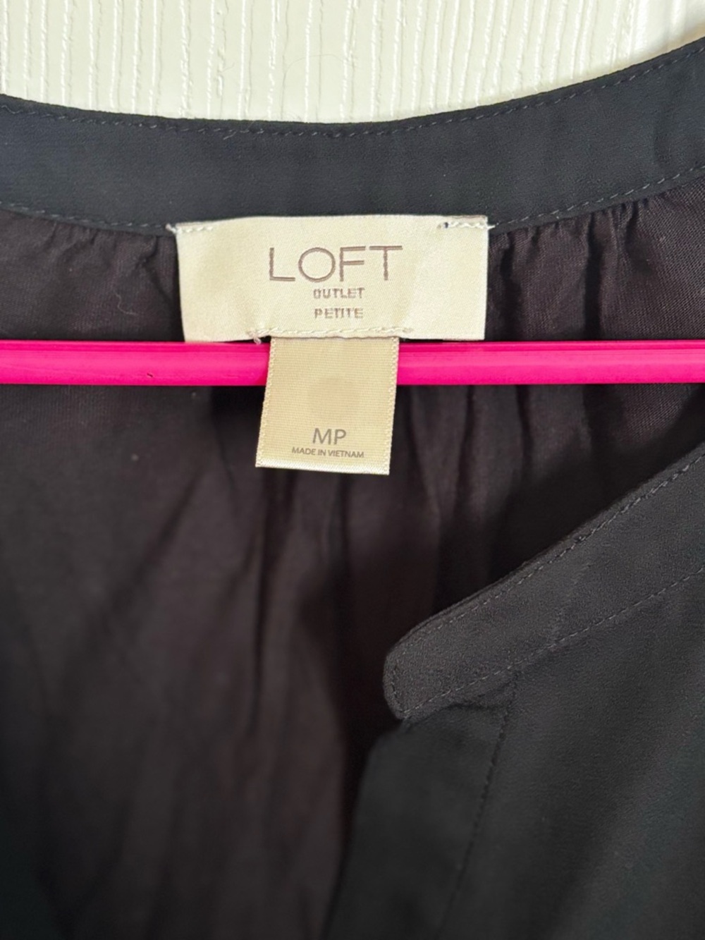 LOFT Black Sleeveless Split-Neck Shell - Picture 2 of 3